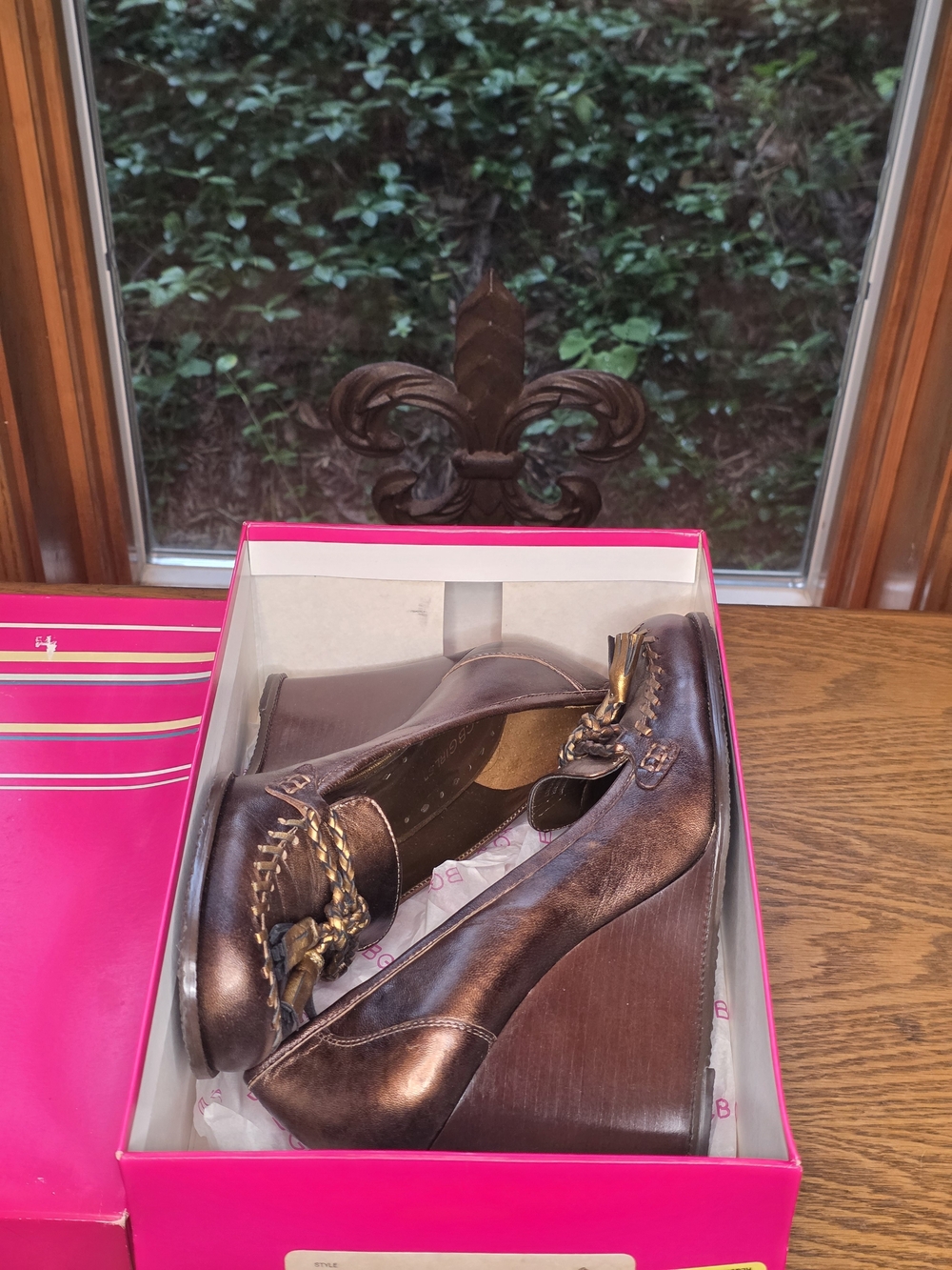 BCBGeneration Bronze Brown Leather Loafers, Vintage New Old Stock. Sz 9 - Picture 9 of 9